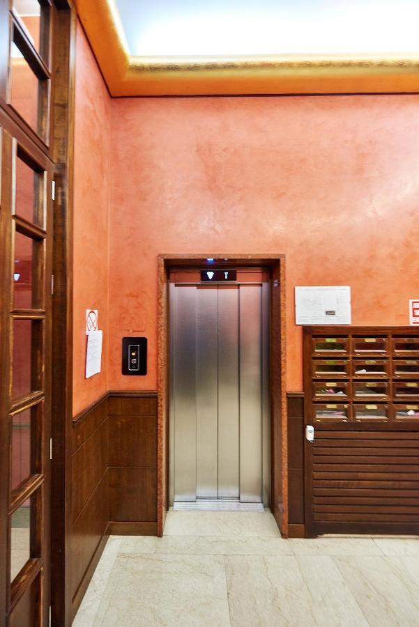 Ferienwohnung Ad Un Passo Da Tutto Mailand Exterior foto