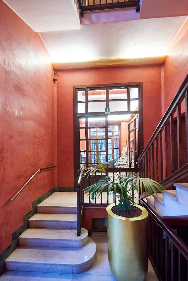 Ferienwohnung Ad Un Passo Da Tutto Mailand Exterior foto